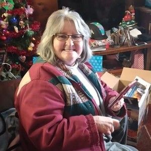 Meet your Posher, Peggy